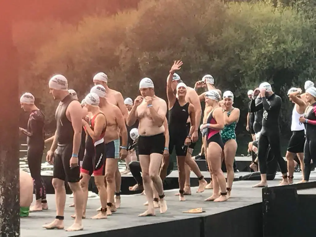 Ein neues Leben ohne Rückenschmerz - Dr. Biren Desai Cologne Germany